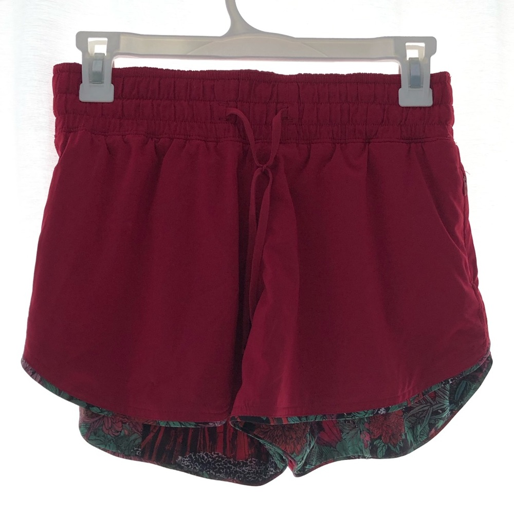 Lululemon reversible running shorts